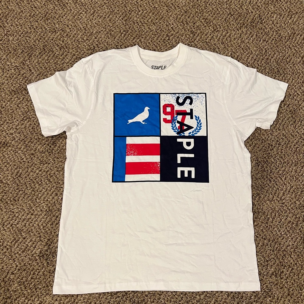 Staple Pigeon Mens T-Shirt Size Medium
